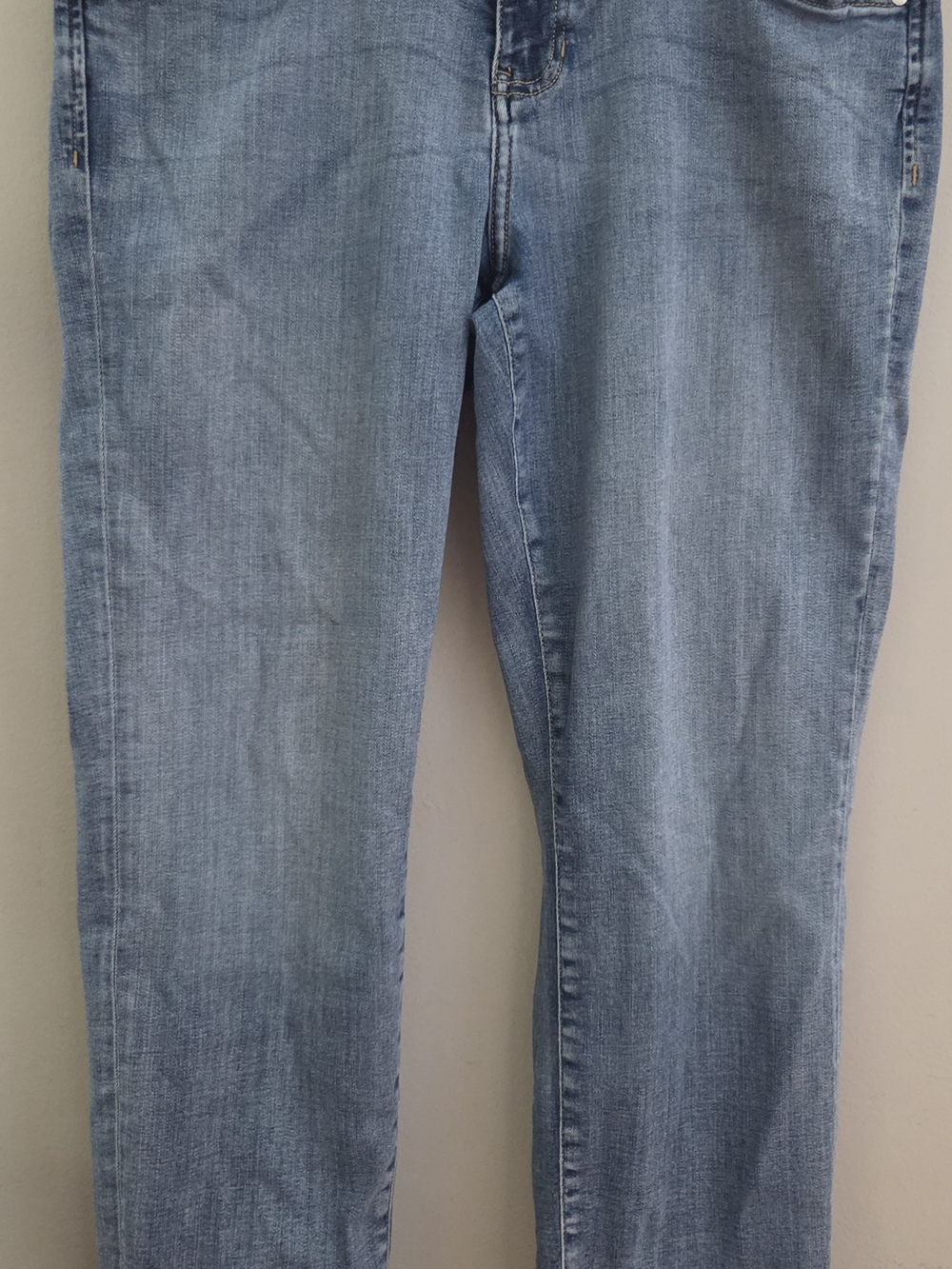 Jag Jeans Carter Girlfriend Women's 14 /26 Light Blue Wash Stretchy Jeans